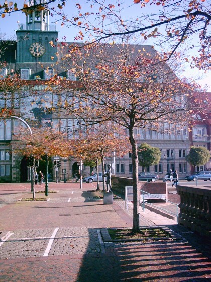 Seehafenstadr Emden, Rathaus